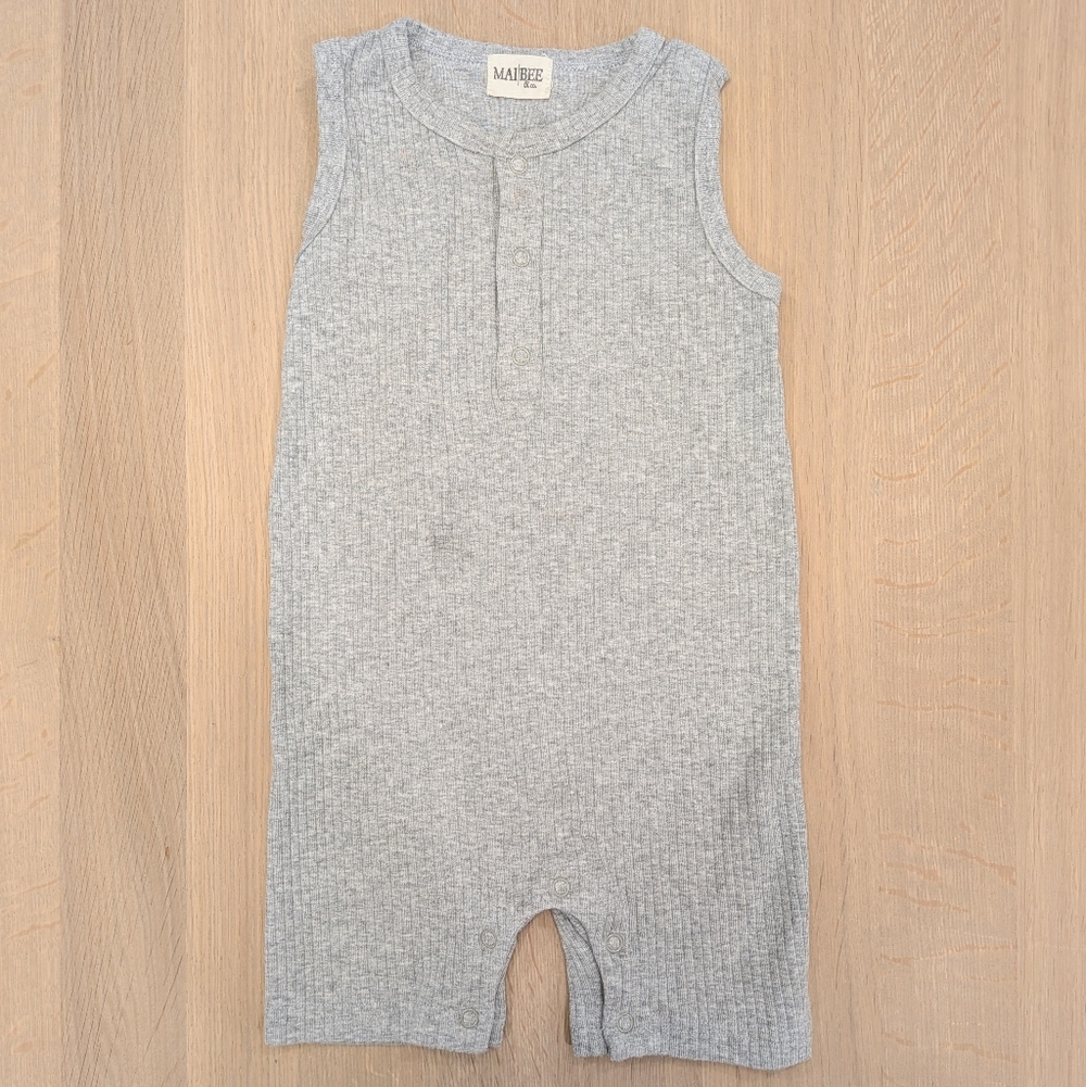 Maibee & Co. Gray Ribbed Baby Romper